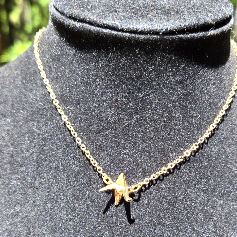 Gold Elegant Chain Necklace - Picture 1 of 9